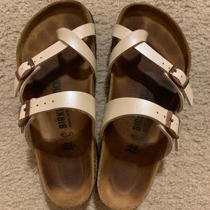 SALE! Birkenstock Mayari Pearl White sz 36/5
